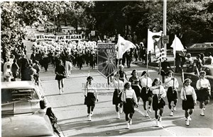 Image description is not available for 1967.164